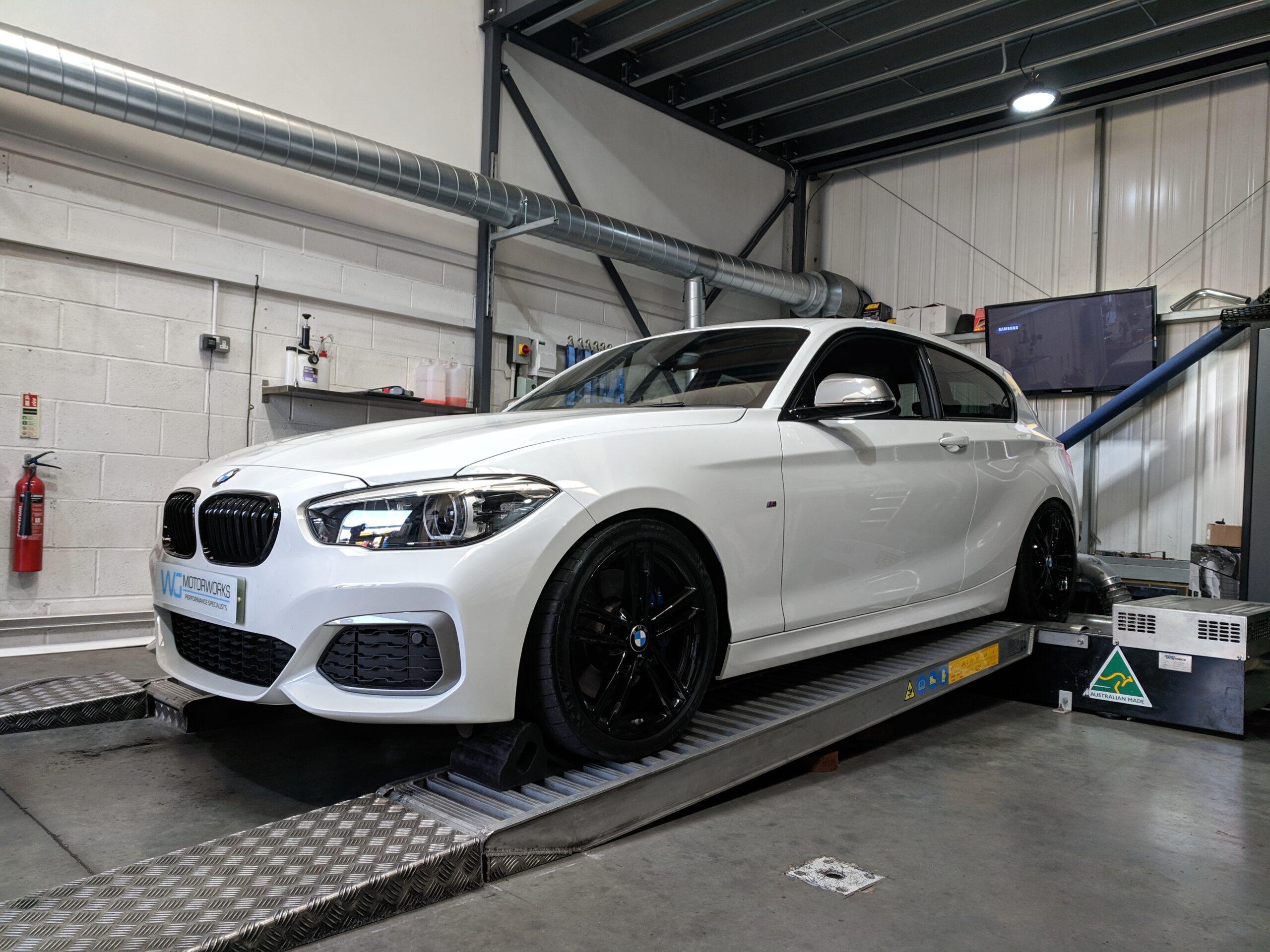 BMW 140 Tuning. M340i Stage 2. BMW 240i тюнинг. Стейдж 2 тюнинг.